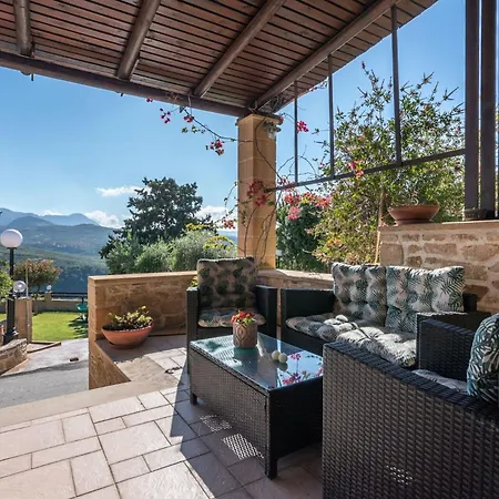 Villa Dimmare By Posarellivillas Kíssamos